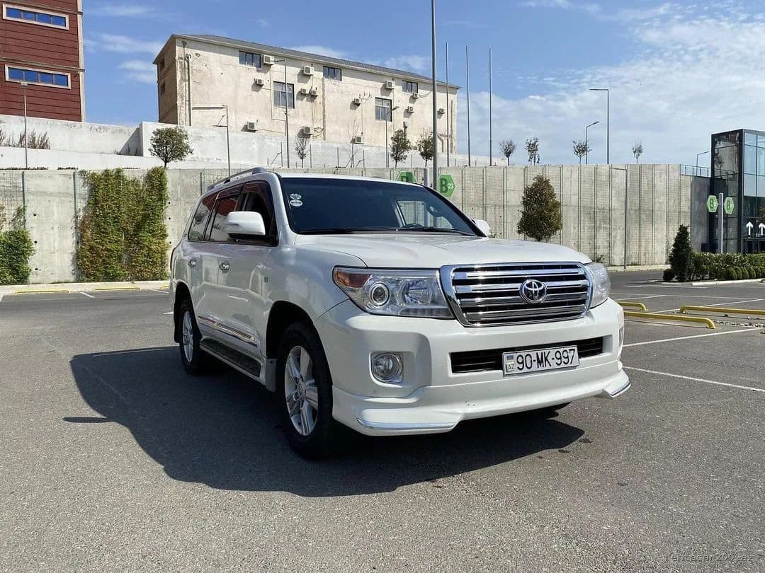 Toyota Land Cruiser 2013
